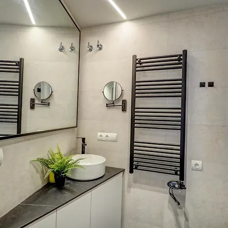Paradise By Hello Homes Sitges