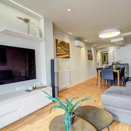 Paradise By Hello Homes Apartment